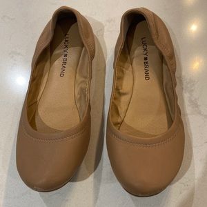 Lucky Brand ballet flats. Leather. Size 8.